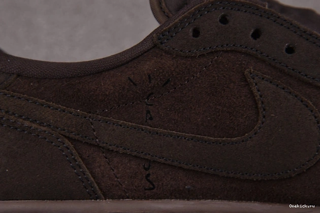 One Kick DM7866-202 Velvet OG Scott Travis Jordan 1 Air Low x Brown 0727
